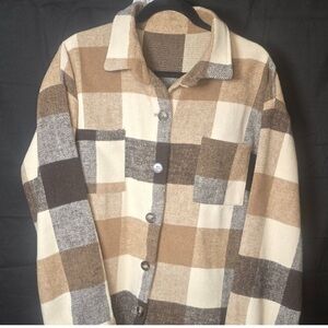 Plaid Button-Up Jacket / Shacket Size XL
